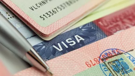 Визы в еще одну страну отменили для казахстанцев 