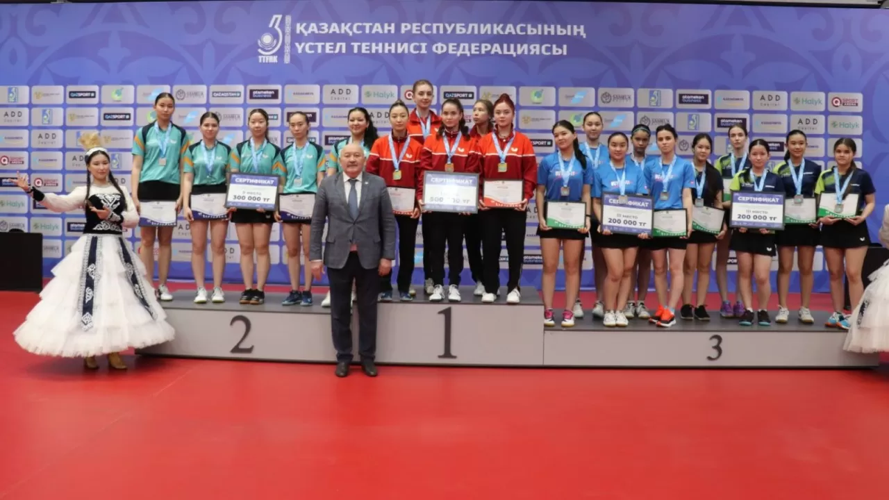 Чемпионат Казахстана по настольному теннису: яркие финалы и напряженная борьба