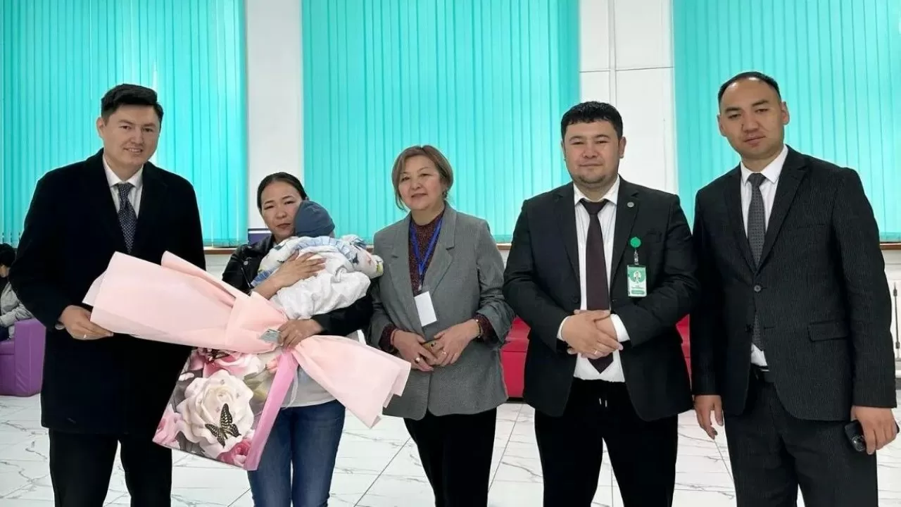 24 жыл құжатсыз өмір сүрген келіншек