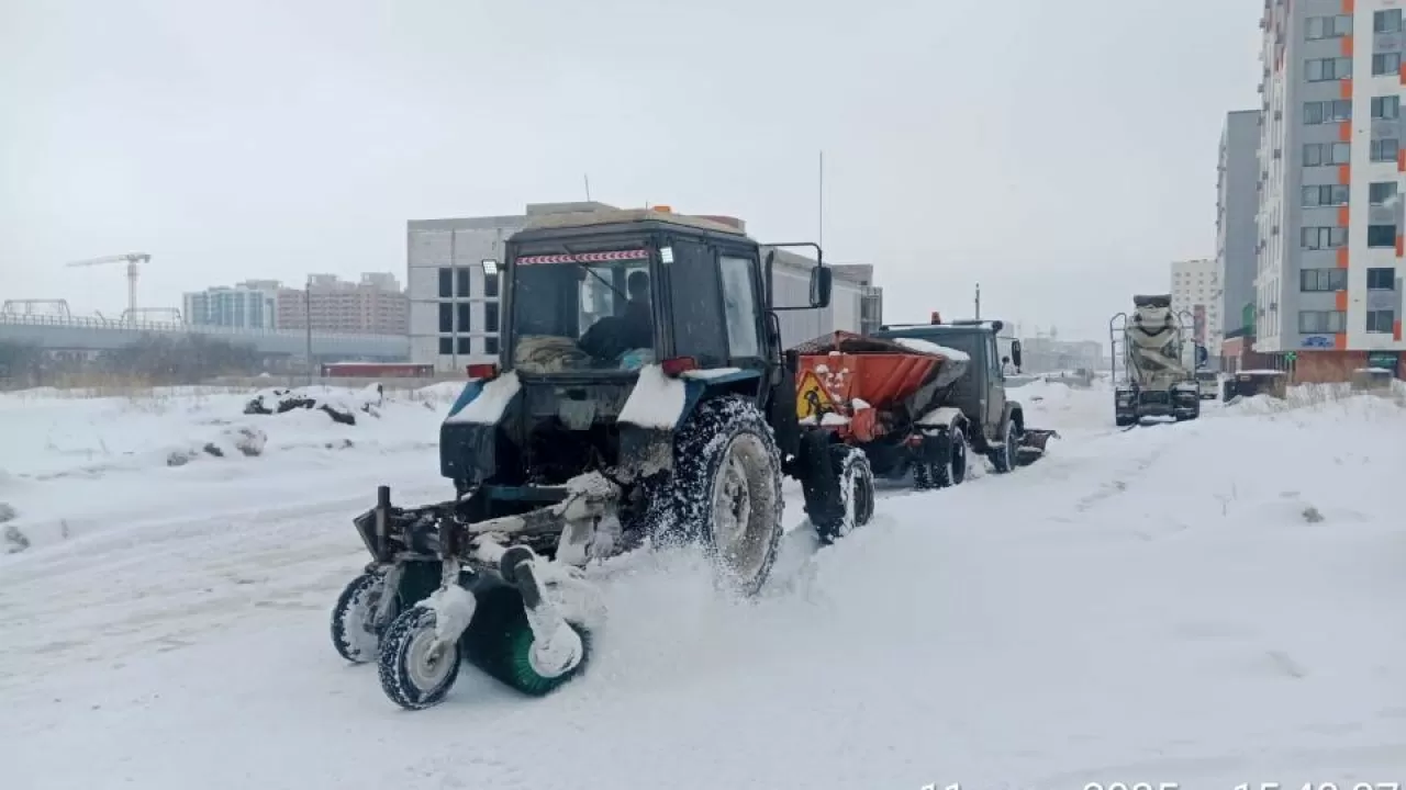Астанадан бір күнде 57 мың текше метрге жуық қар шығарылды 