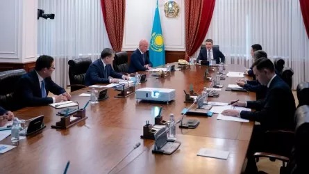 Олжас Бектенов геологиялық барлау мен жер қойнауын пайдалануды дамыту жөнінде кеңес өткізді 