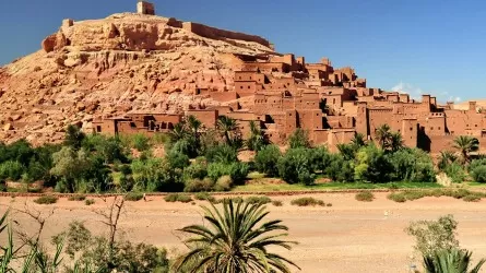 Еще одна страна отменила визы для казахстанцев  