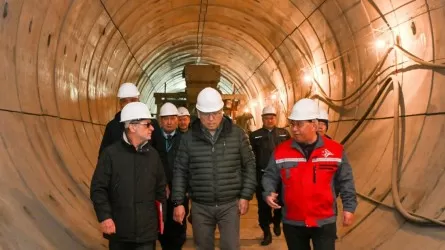 Досаев «Қалқаман» жаңа метро бекетінің құрылысымен танысты
