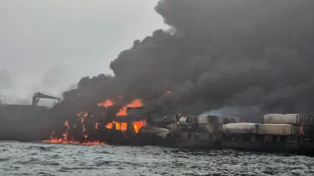 Авиационное топливо и цианистый натрий попали в Северное море после столкновения судов  