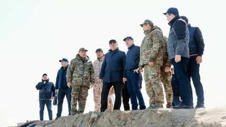 Қанат Бозымбаев Жылыой мен Құлсарының су тасқынына дайындығын тексерді 