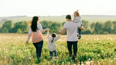 Қазақстанда баланы қабылдаушы кәсіби отбасы енгізіледі