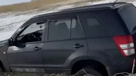 Бұқтырмада көлік мұз астына түсіп кетті