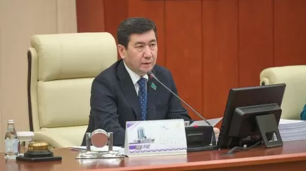 Суперпрезиденттік басқару моделінің дәуірі аяқталды – Ерлан Қошанов