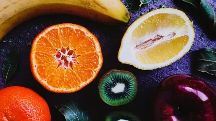 Риски нарезанных фруктов: как избежать инфекций и сохранить питательные вещества 