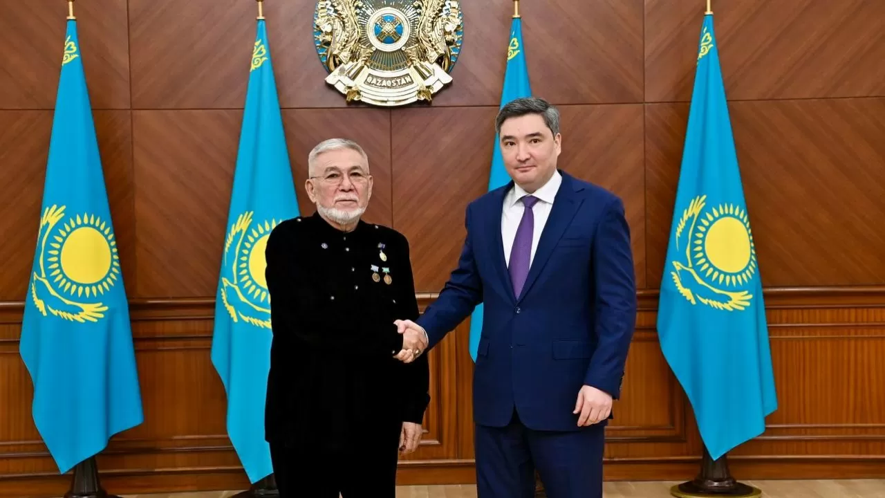 Почетное звание учреждено в РК ко Дню геолога: кому достались награды 
