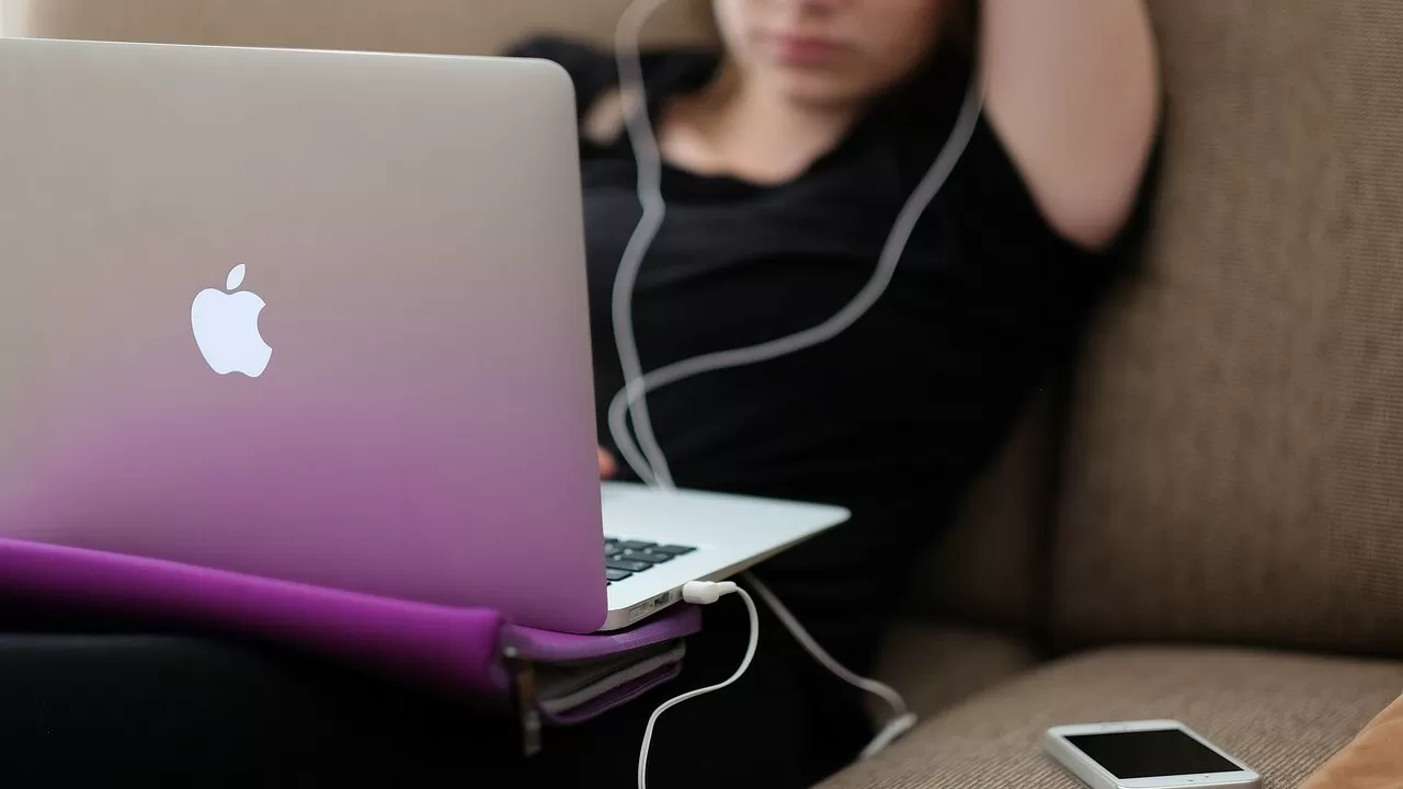 Какие обучающие курсы самые популярные на платформе Skills Enbek 