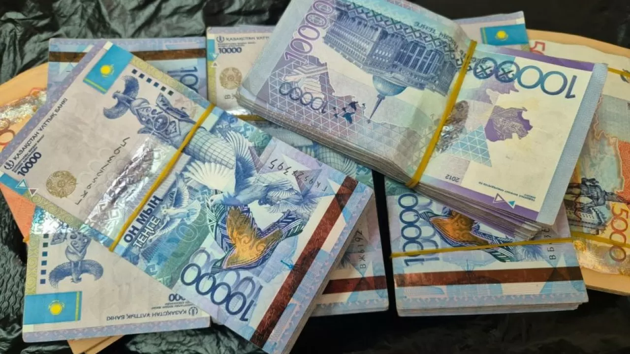 Түркістан облысында көршісінің үйінен 1,5 млн теңге ұрлаған күдікті ұсталды 