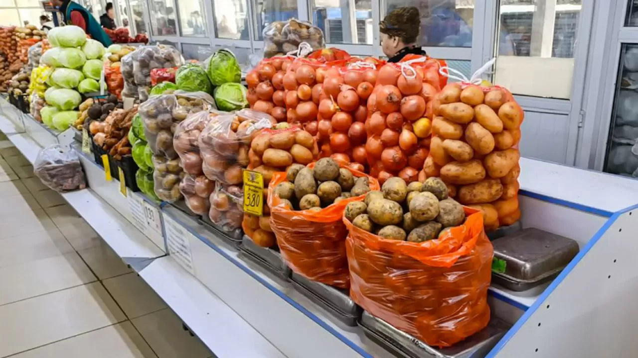 Алматинская область лидирует по росту цен на овощи и фрукты  