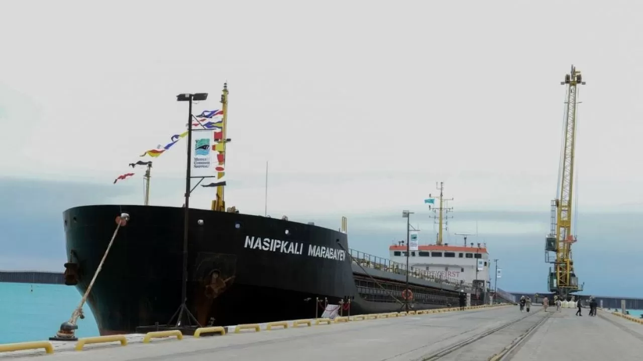 Новый сухогруз спущен на воду в Мангистауской области