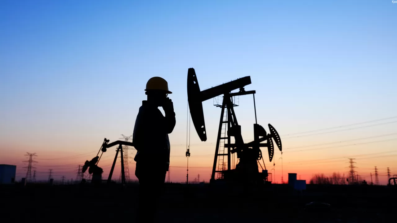 Мұнай бағасы барреліне 61 доллардан төмен түсті