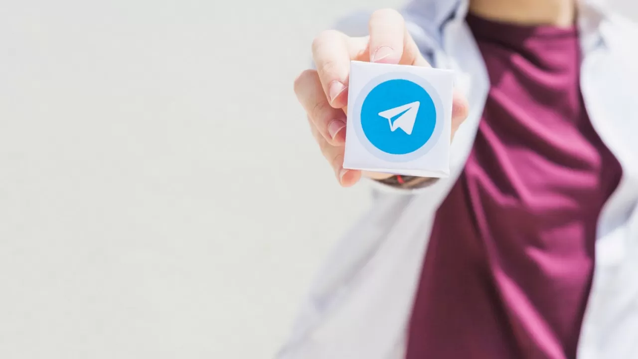В Telegram боты-мошенники предлагают подарки к Пасхе