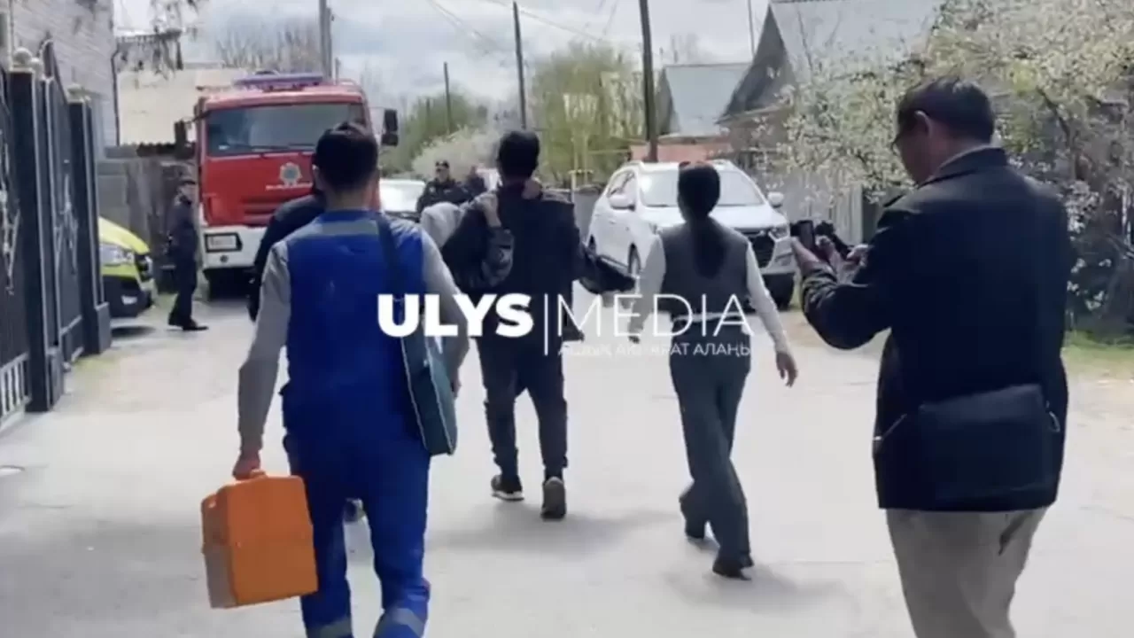 Шерзаттың әжесі Жұмабике Қадырова есінен танып қалды