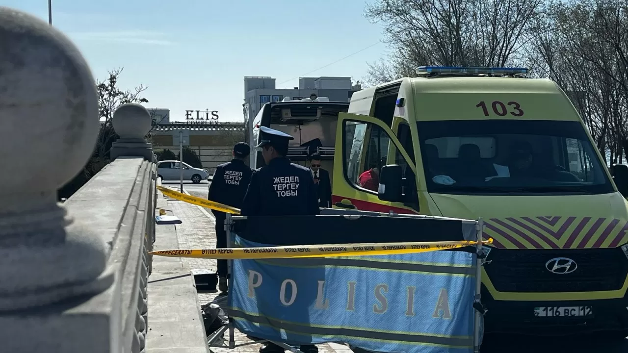 Ақтауда көшелердің бірінен зейнеткердің мәйіті табылды
