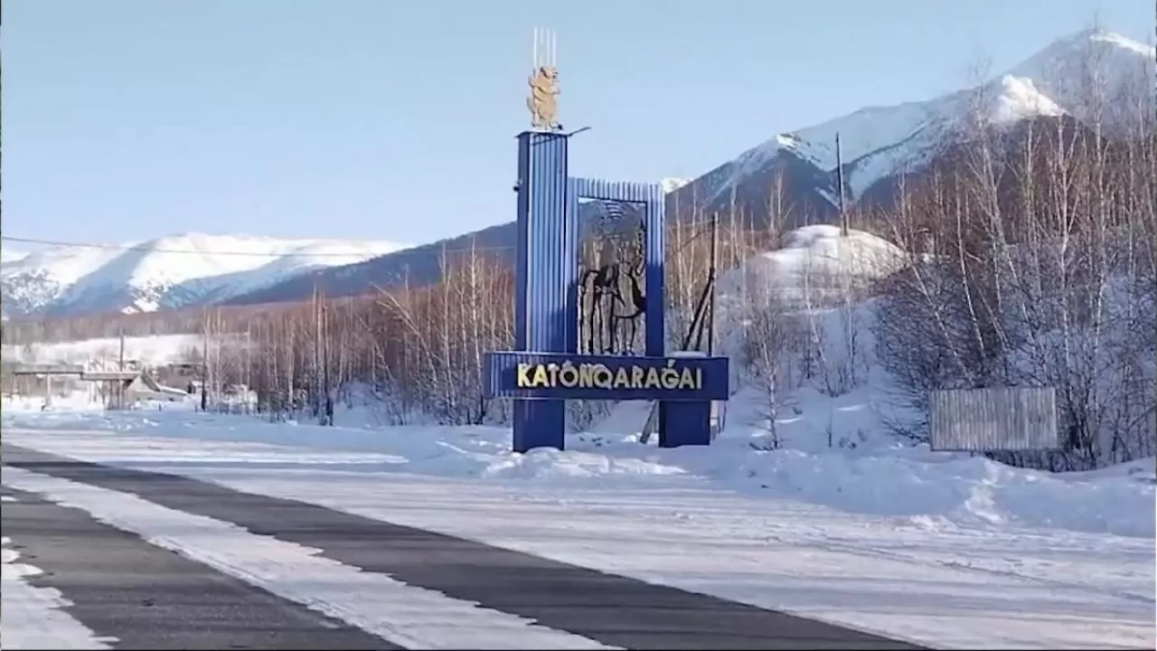 Қатонқарағайда қар жауды