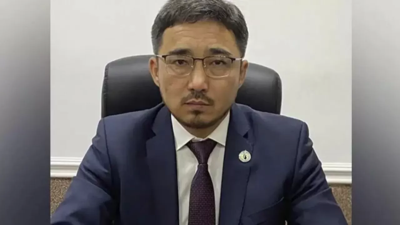 "Қазақ газ өңдеу зауытының" бұрынғы директоры сотталды