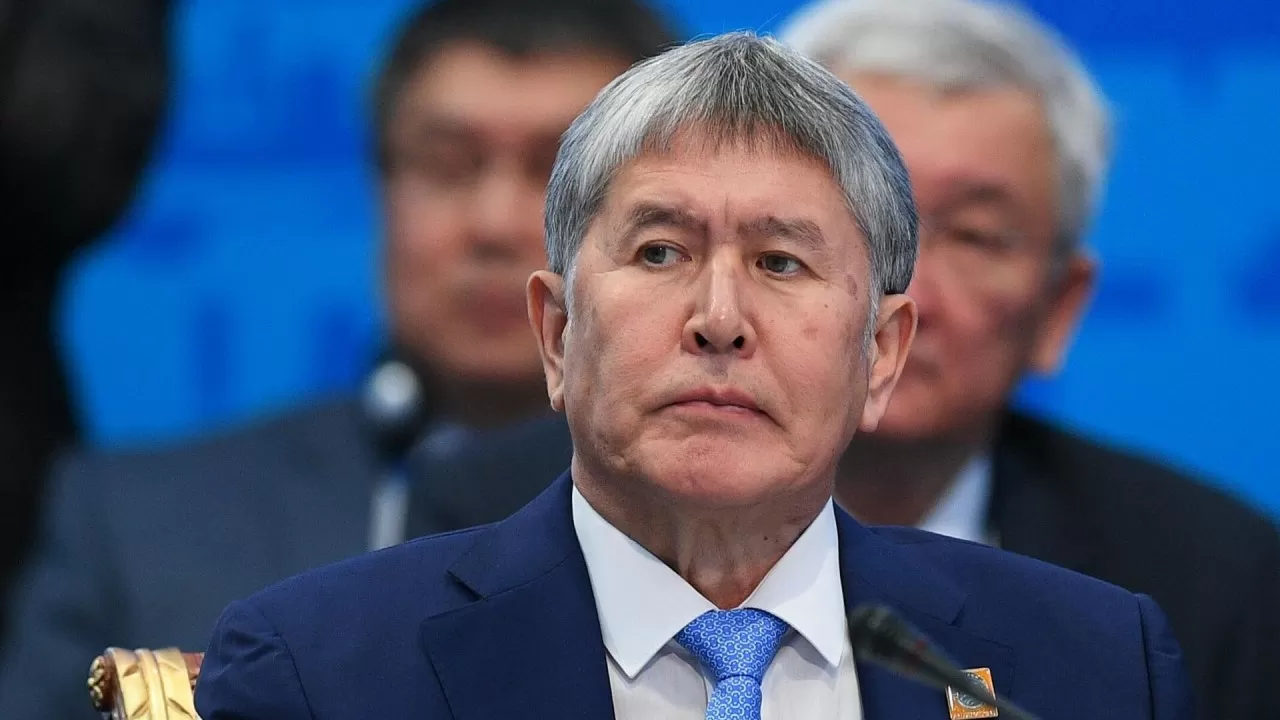 Қырғызстанның экс-президенті Атамбаев кінәлі деп танылды, бірақ жаза тағайындалмады 