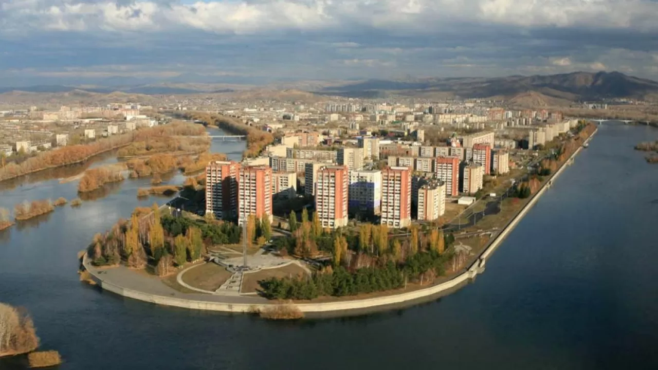 Өскеменде 7 балға дейінгі жер сілкінісі қаупі бар