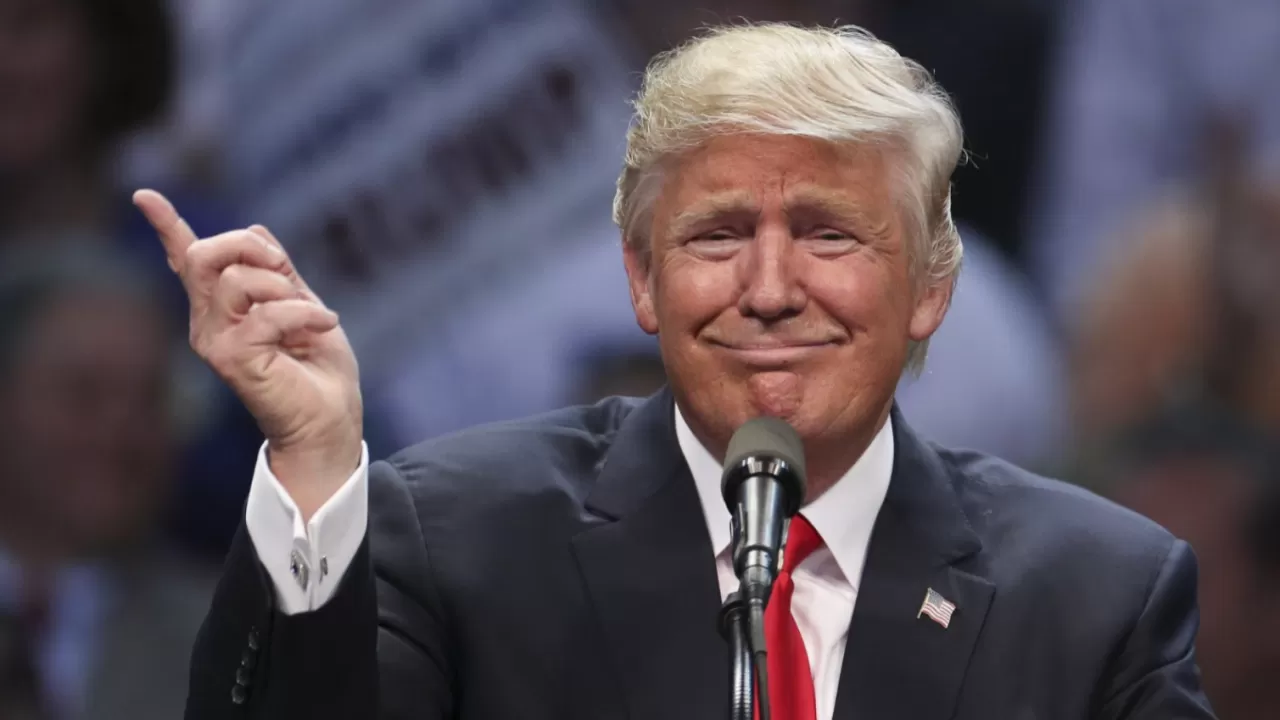 Трамп Украинадағы соғыстың басталуына кінәлі 3 адамның атын атады
