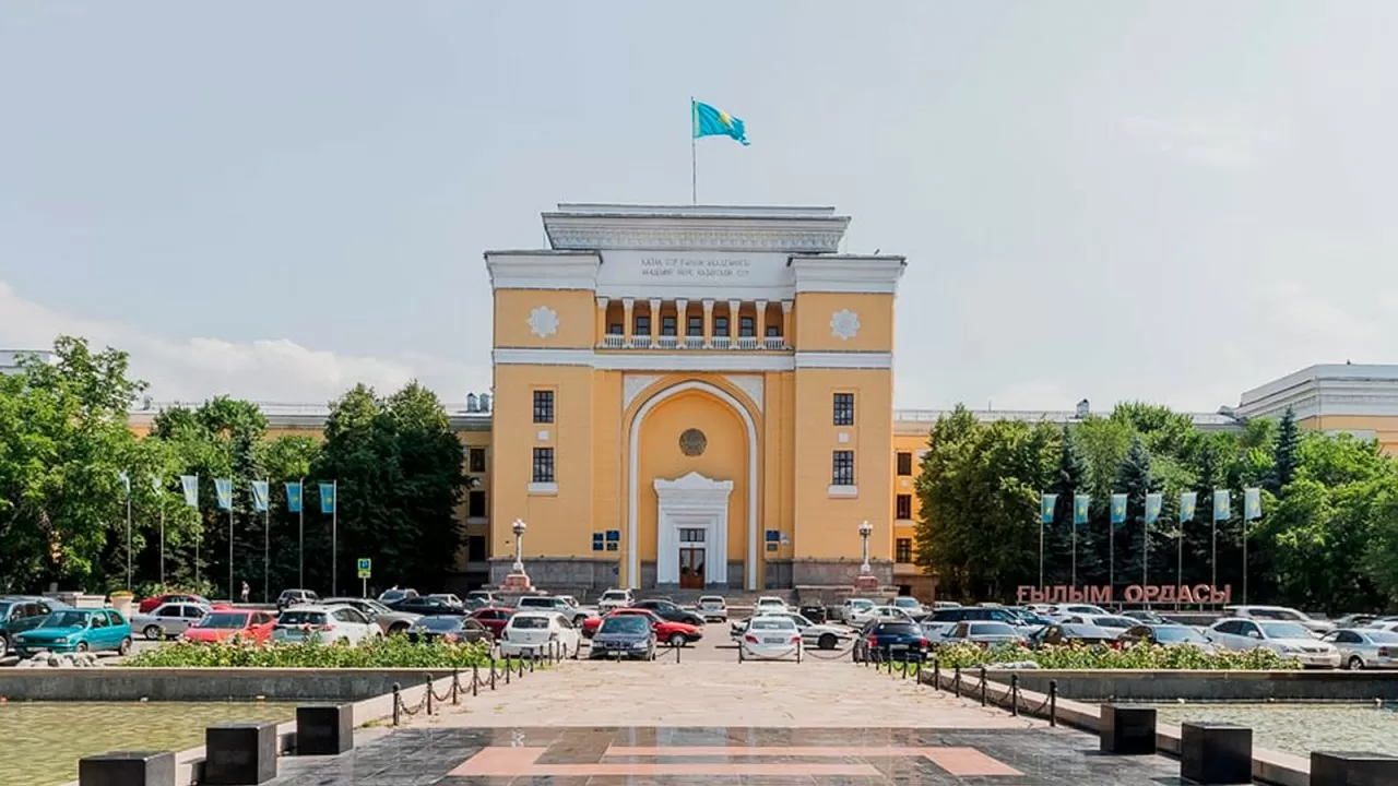 Ұлттық ғылым академиясының "Құрметті академигін" сайлау ережесі өзгерді