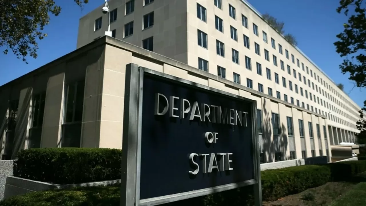 США могут закрыть десятки дипконсульств по всему миру