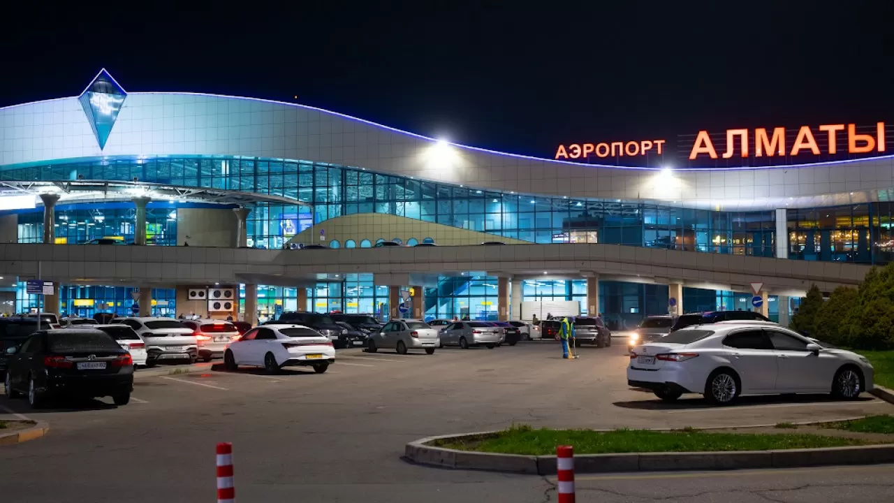 Антимонопольное ведомство проводит расследование в отношении аэропорта Алматы и Fly Arystan
