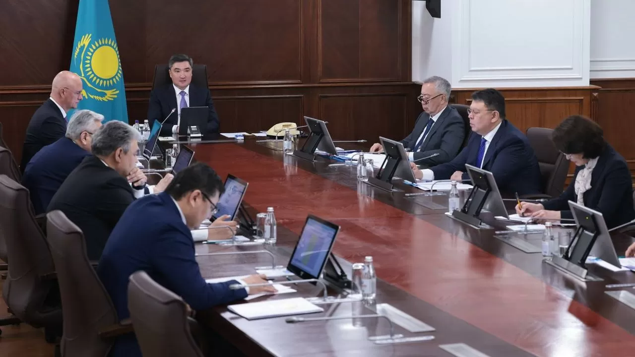 "Құрылыс маусымын тиімді пайдалану керек": Олжас Бектенов әкімдерге нақты тапсырма жүктеді