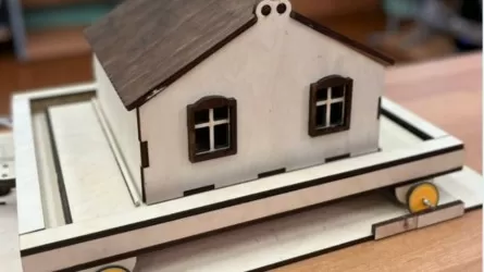 Тараздық оқушылар жер сілкінісінен қорғайтын «ақылды үй» ойлап тапты