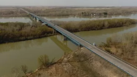 Внимание, водители: один из крупных мостов Казахстана на ремонте 