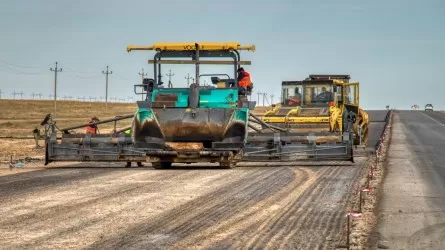 Елімізде маңызды жеті жолға «суперасфальт» төселмек