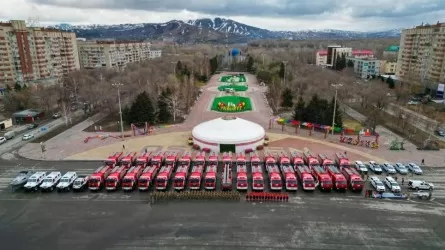 ТЖМ басшысы құтқарушыларға жаңа техника мен қызметтік тұрғын үй табыс етті