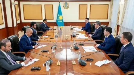 Олжас Бектенов халықаралық спорт ұйымдарының басшылығымен бірқатар мәселелерді талқылады