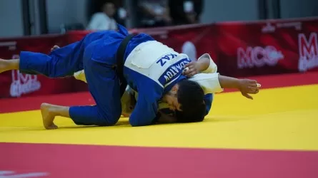 Шерзод Давлатов  Азия чемпионатында қола медаль иеленді