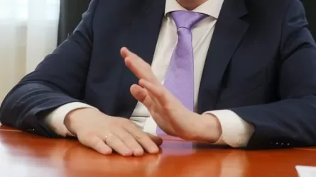На неоднократных взятках поймали чиновника управления образования Астаны 