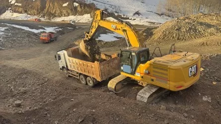 Движение на высокогорной трассе в ВКО восстановлено 