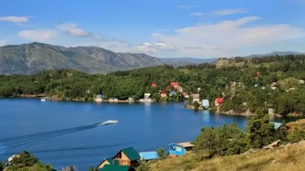 Куда девать отходы с побережья Бухтарминского водохранилища