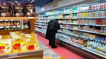 Бизнес в Казахстане массово нарушает ценовые лимиты на еду 