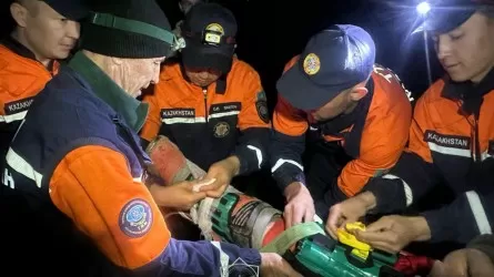 Как спасали сломавшего ногу туриста в горах Залийского Алатау