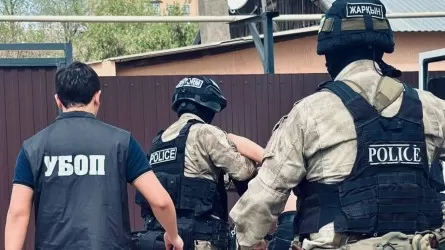 Девушка с сайта знакомств поймала в ловушку парня из Уральска