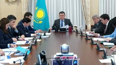 Қанат Бозымбаев «Энергетика және коммуналдық секторларды жаңғырту» Ұлттық жобасын жүзеге асыру барысын тексерді