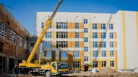 Жемқорлардан тәркіленген ақшаға 89 мектеп салынып жатыр