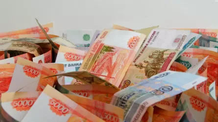 Көршінің валютасы «сабан ақшаға» айналып кету алдында тұр