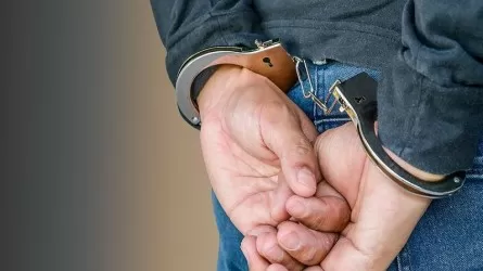 Батыс Қазақстанда алаяқ тұрғындардан 200 млн теңгеге алдап алған