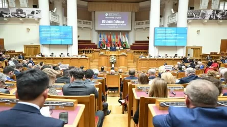 Главы сенатов Казахстана и Таджикистана обсудили перспективы сотрудничества 