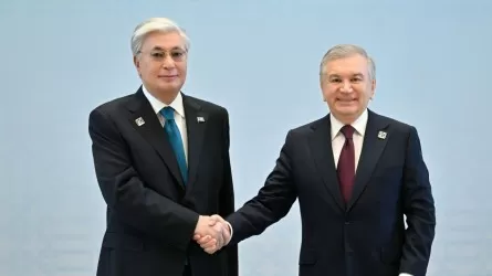 Токаев прибыл в Конгресс-центр Самарканда