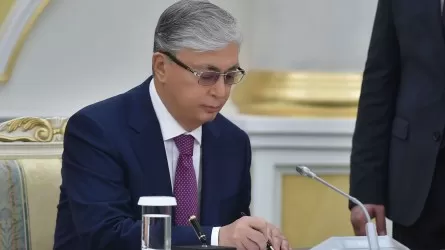 Мемлекет басшысы ҚР консулдық жарғысына өзгерістер енгізді
